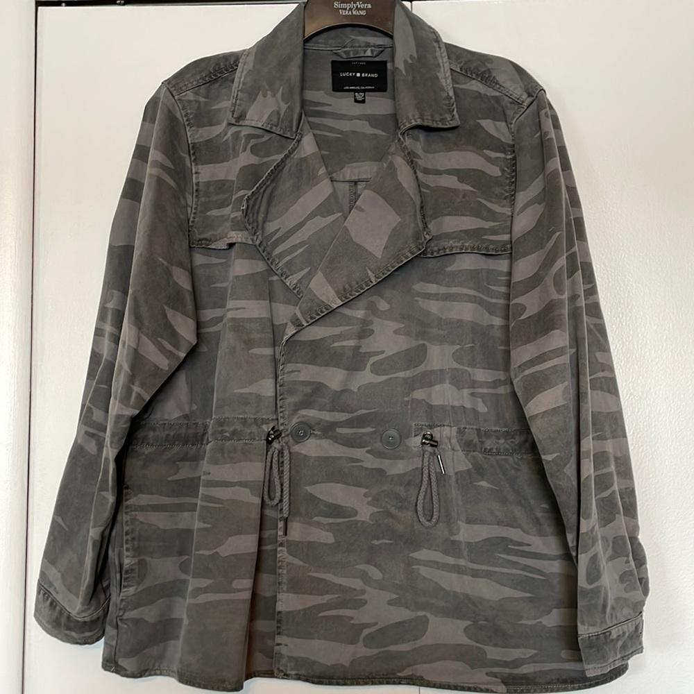 Lucky Brand muted camo jacket. Size XL. No longer fits.